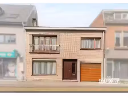 spacieuse maison avec 3 chambres et potentiel de rénovation…