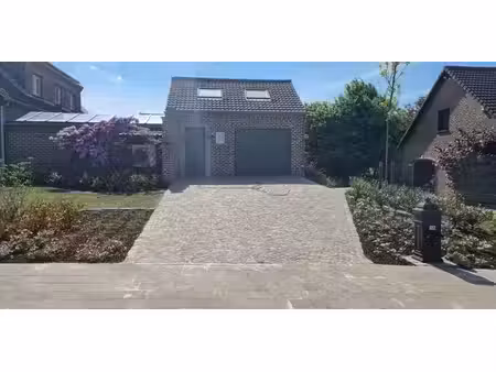 maison à louer à sint-lambrechts-herk pour € 1.250 avec 2 chambres à coucher