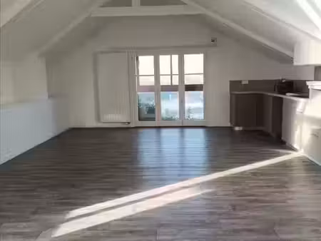 location appartement 4 pièces 86 m² à loubeyrat (63410)