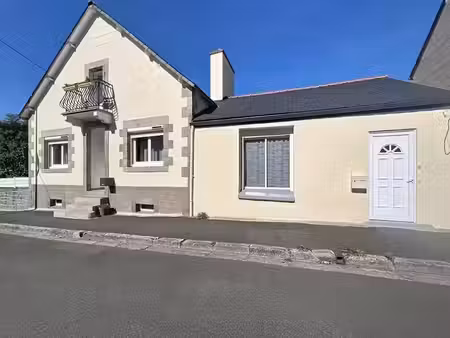 vente maison 4 pièces 136 m² à landivisiau (29400)  246 750 €