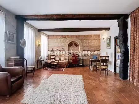 appartement t3 de 75 m² à auch avec cour intérieur