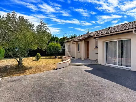 maison bouloc 4 pièce(s) 105 m2