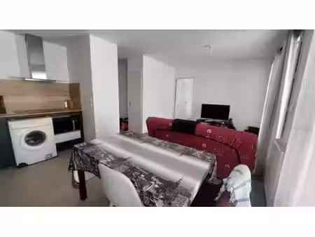 location appartement 2 pièces 41 m² à lyon 9 (69009)