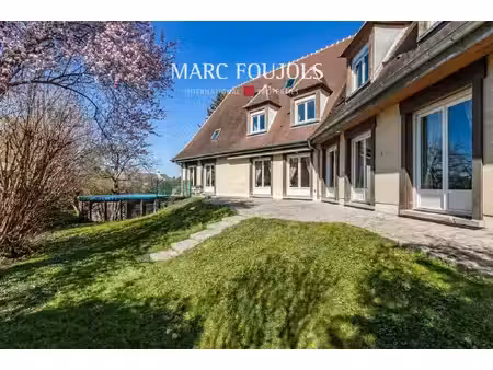maison de luxe à vendre dans le quartier saint lazare-veneurs
