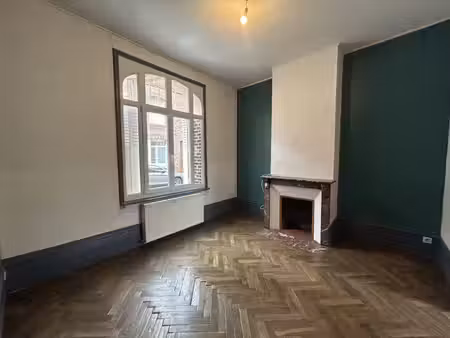 maison - 100 m2 - 4 chambres - jardin