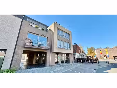appartement à louer à ardooie pour € 850 avec 2 chambres à coucher