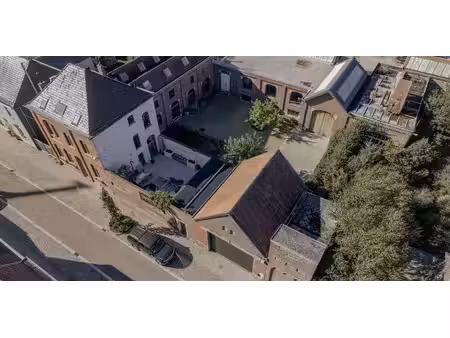 entrepôt à vendre à ruien pour € 895.000 avec 3 chambres à coucher