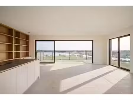 un penthouse avec vue panoramique sur le galgenweel