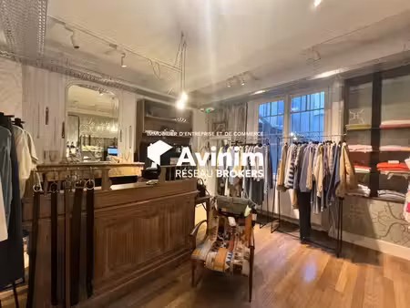 vente commerce dole 39100 64m²