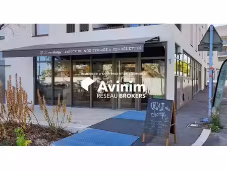vente commerce brignais 69530 139m²