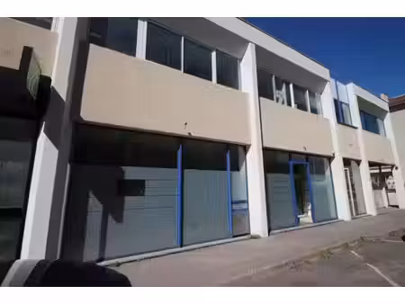 vente commerce pau 64000 200m²