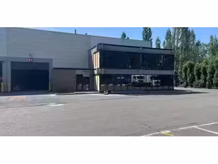 entrepôt à louer à antwerpen pour € 14.600