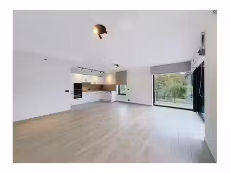appartement à louer à rue de l'aurore 212 dave (vbe73650)