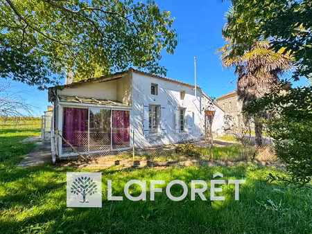 maison ancienne - 4 pièces - 104m² située à bois (17240)