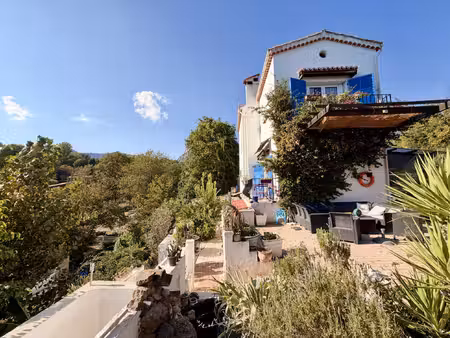 maison 3/4 pièces avec studio indépendant saint jeannet