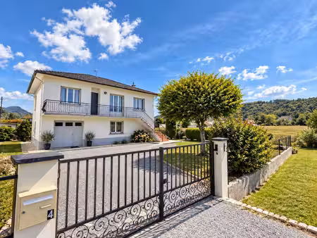 maison avec 2 appartements