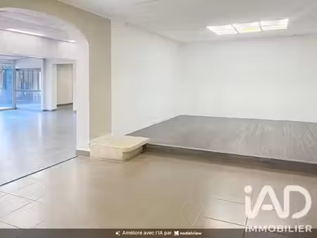 vente local commercial 300 m²