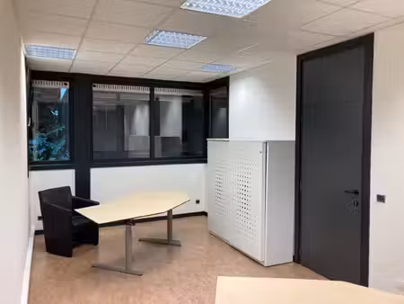 commercieel te huur in balen