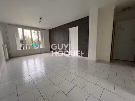 location appartement 3 pièces 60 m² à bourg-lès-valence (26500)