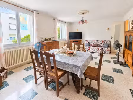 appartement 3pièce(s) 1chambre(s) 65 90 m² sète (34200)