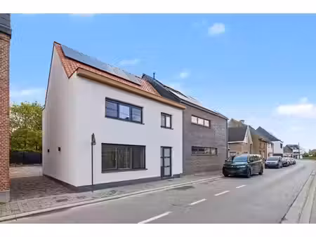 instapklare en energiezuinige gerenoveerde woning.