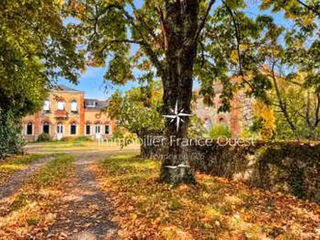 vente maison à sablé-sur-sarthe centre (72300) : à vendre / 165m² sablé-sur-sarthe centre