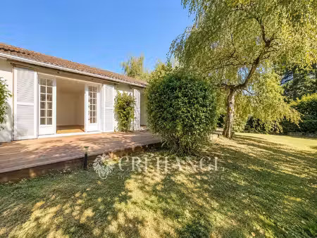 maison familiale de plain-pied | 5 chambres | terrasse et jardin arboré | garage