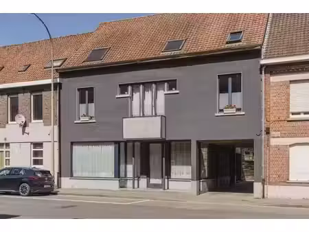 propriété unique avec de nombreuses opportunités de vente à