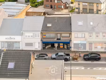solide perfect onderhouden (handels)woning met garage bru...