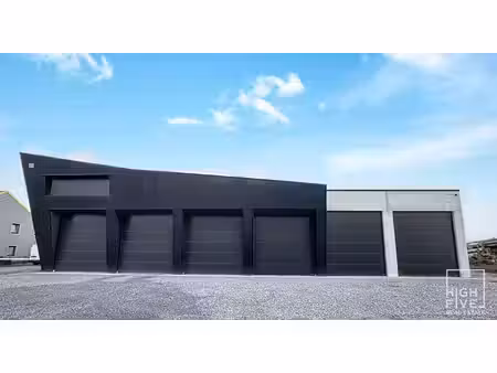 halls de stockage à louer (de 100 à 400m²) – marloie