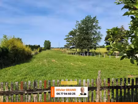 terrain 2379m² - proche saint-junien - environnement calme et campagne