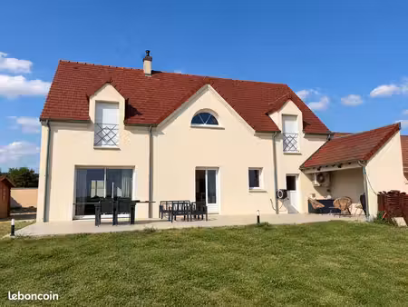 grande maison familiale 165 m² – 4 chambres + possibilité 5e – vue dégagée plein sud