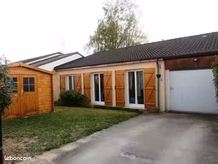a louer maison 85m²  3 chambres