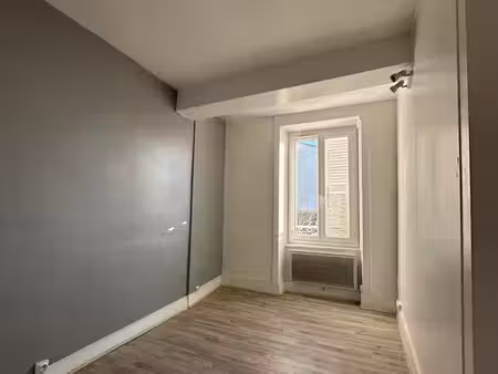 appartement t2 de 33m²-lumineux- saint junien