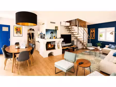 maison de luxe à vendre dans le quartier les rocailles-lahouze