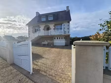 maison familiale au cœur de penvénan