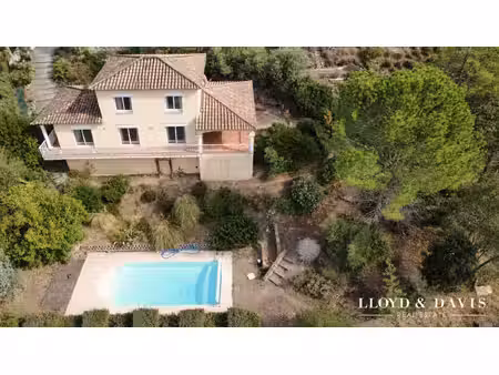 villa provençale avec vue magnifique - montauroux