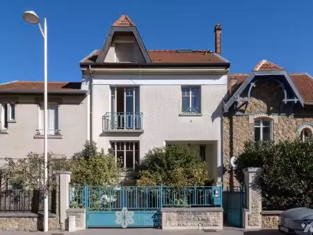 nancy buthegnémont : maison de 180m avec jardin et garage