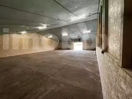 location bureaux et commerces à la chapelle-saint-sauveur (44370) : à louer / 250m² la cha