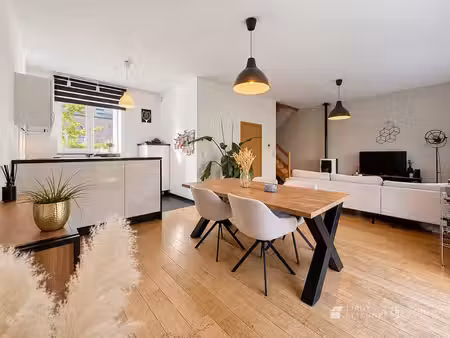 maison duplex au château de plainevaux