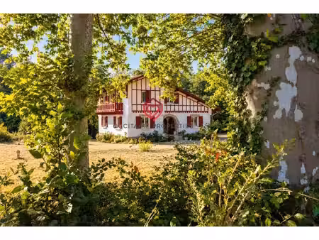 villa de caractère avec 2 8 hectares de terrain  bois et prairie – proche de carcassonne