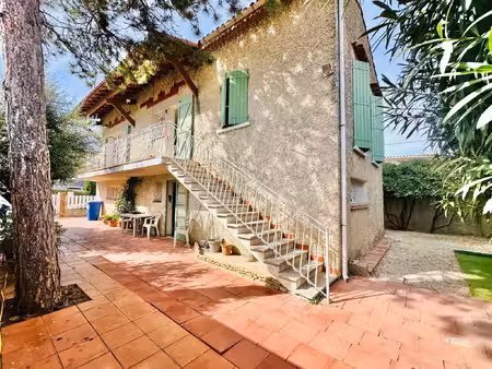 la penne-sur-huveaune -- maison t3 à potentiel avec grand sou