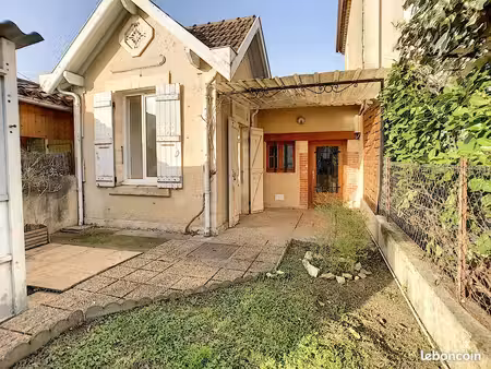 maison 2 pièces 45 m²