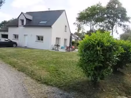 location maison à ploërmel (56800) : à louer / 136m² ploërmel
