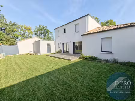 maison sur haute goulaine de 6 chambres
