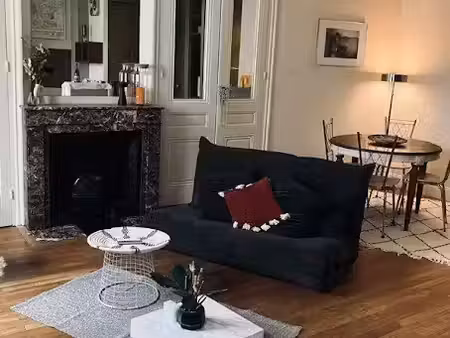 location meublée appartement 2 pièces 49 m² à lyon 7ème (69007)  1 100 €