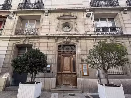 local professionnel