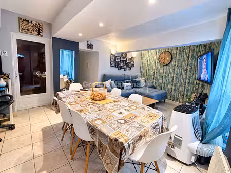 a louer - monteux - maison de ville t3