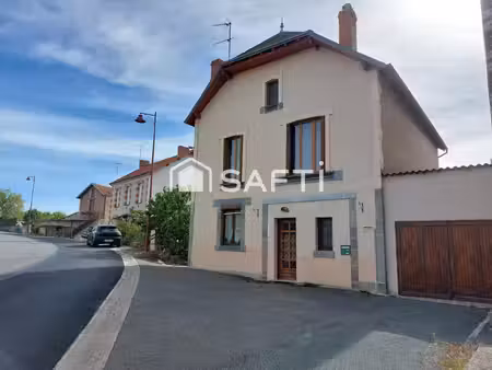 maison avec jardin  à 6 km de boussac.