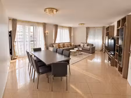appartement d'exception - 4 chambres  double séjour et prestati